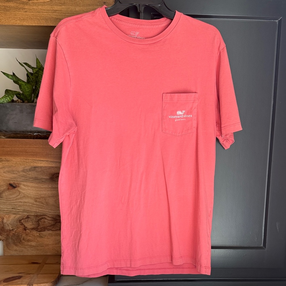 Vineyard Vines Men's Pink Short Sleeve pocket Tee men’s small